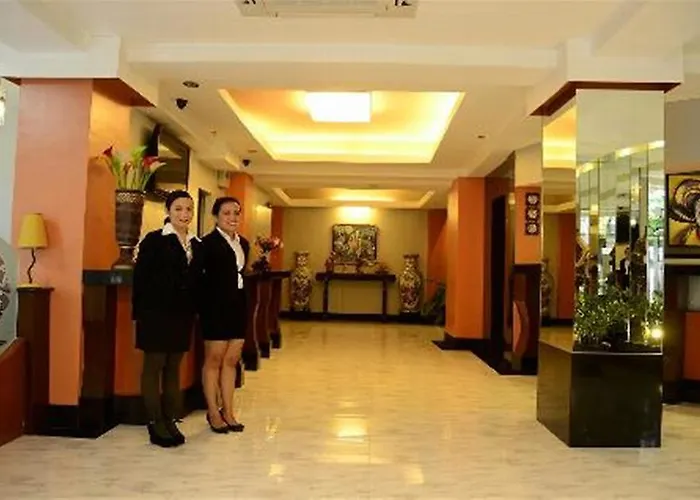西尔弗欧克斯套房酒店 酒店 2*