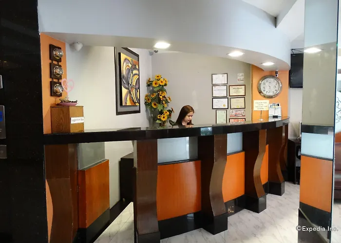 西尔弗欧克斯套房酒店 酒店 2*