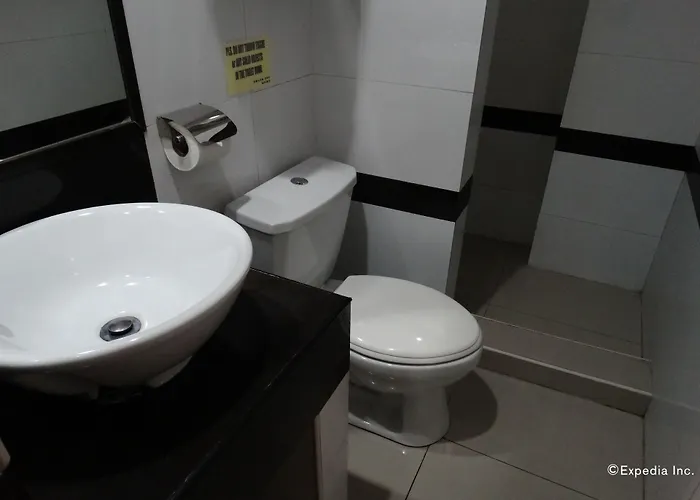 西尔弗欧克斯套房酒店 酒店